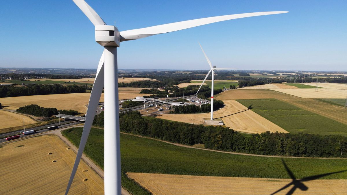 Jó évet zárt tavaly a globális megújulóenergia-szektor