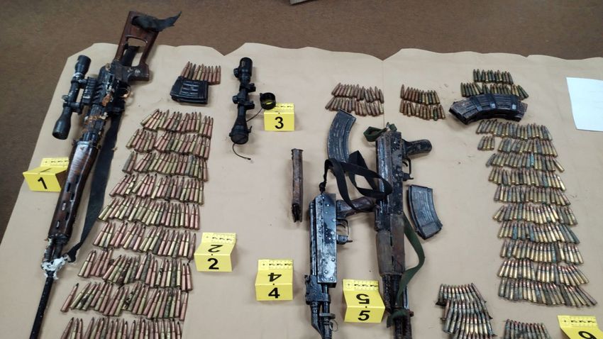 Erőszak és agresszió a határnál, fegyvereket és golyókat rejtenek a Szabadka-környéki erdők + videó