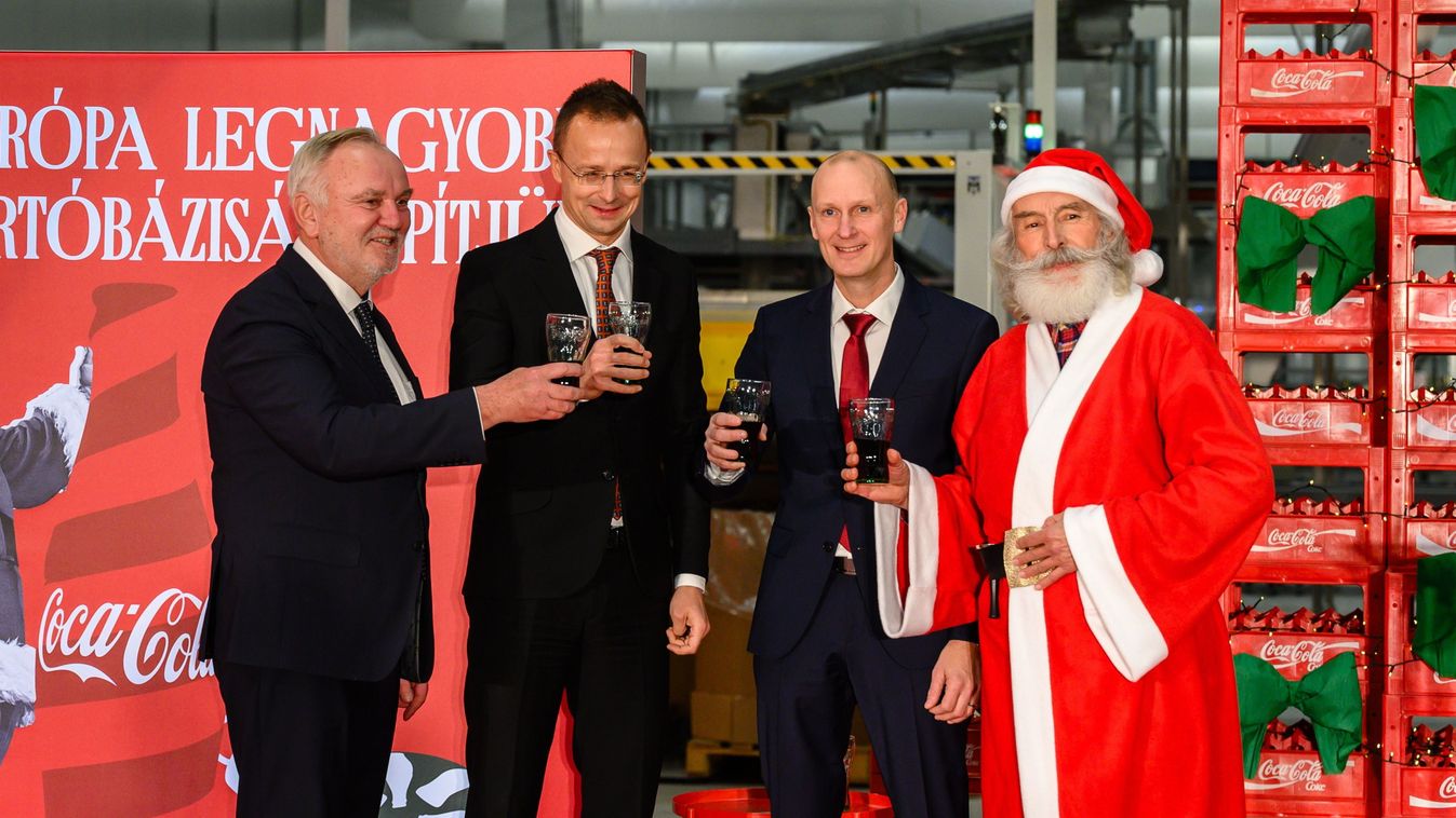 Szijjártó: Magyarország és a Coca-Cola újkori gazdaságtörténete összefonódott egymással