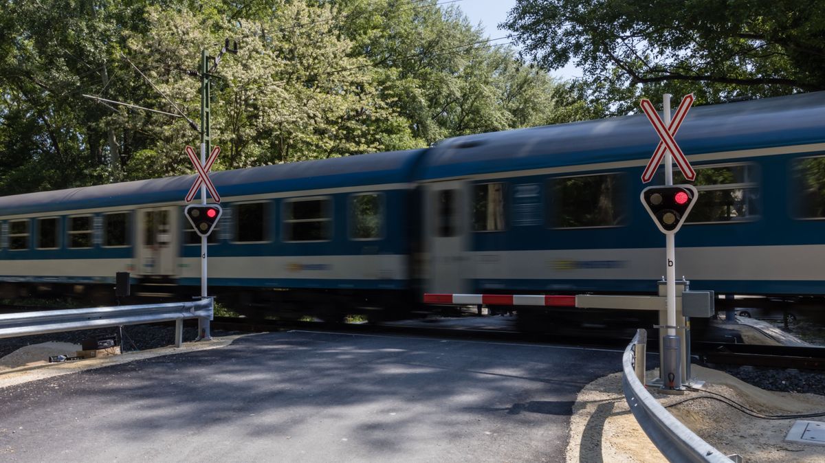 Újabb vonattragédia történt, többen meghaltak az Úz-völgye vasútállomásnál