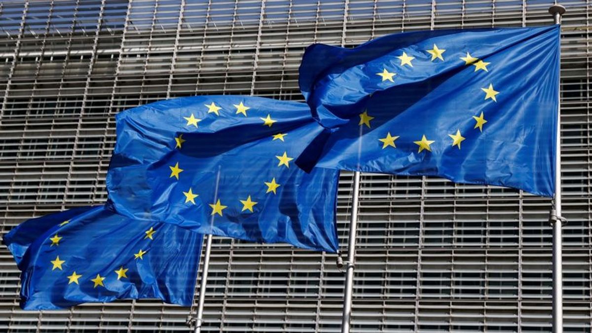 Fontos és kritikus időszakban veszi át hazánk az uniós elnökséget