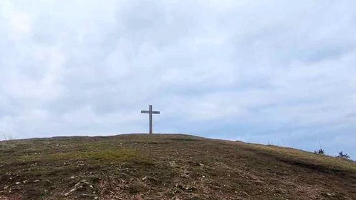 Menczer Tamás nyilatkozott a nagykovácsi keresztállításról