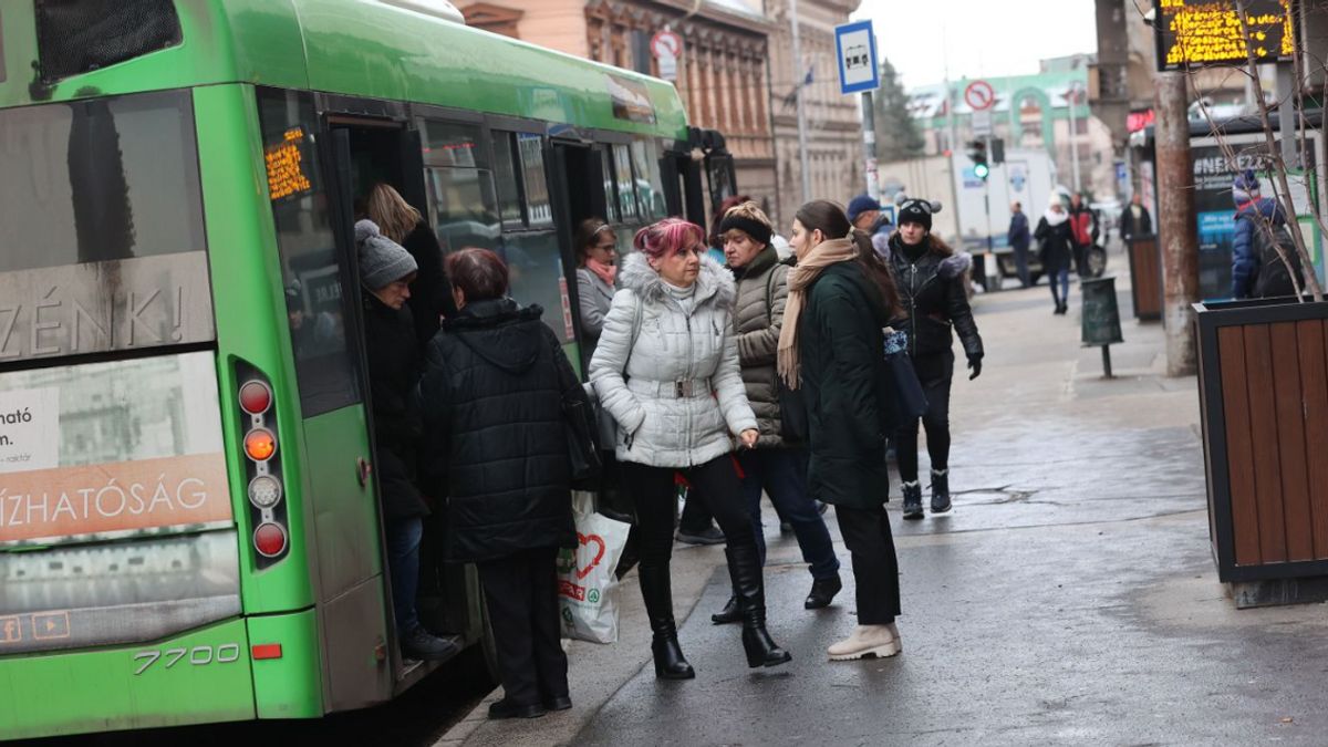 Buszos sztrájk jöhet Pécsen