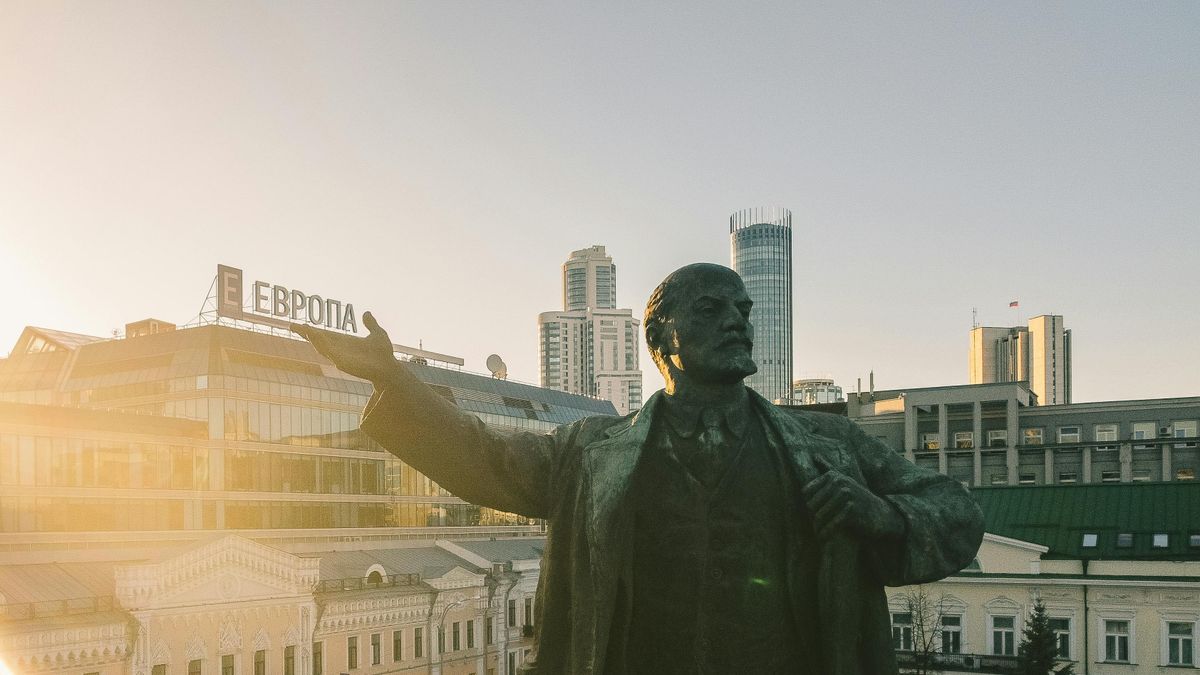 Lenin eltemetését sürgette az Oroszországi Liberális Demokrata Párt elnökjelöltje