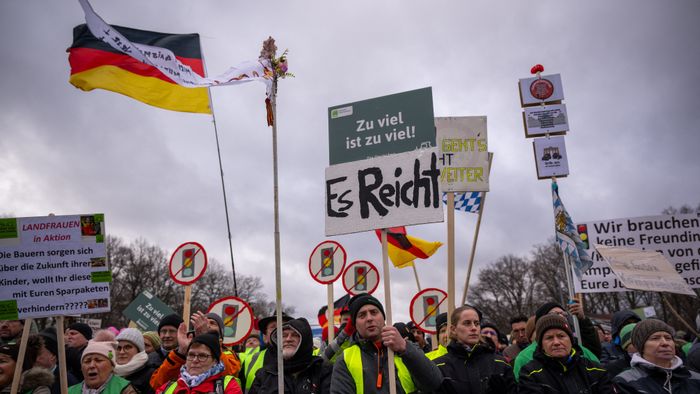 Farmers' protests - large rally in Berlin