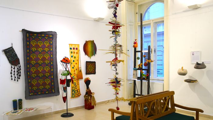 Kézműves és Népművészeti kiállítás