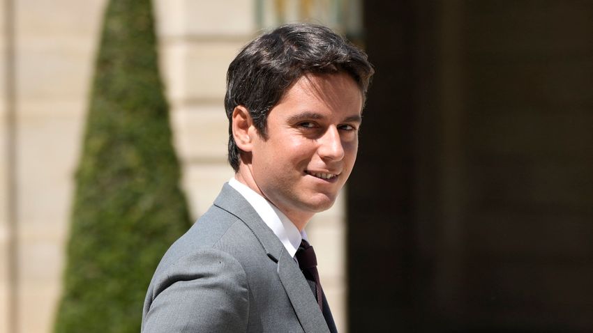 Nyíltan meleg az új francia miniszterelnök