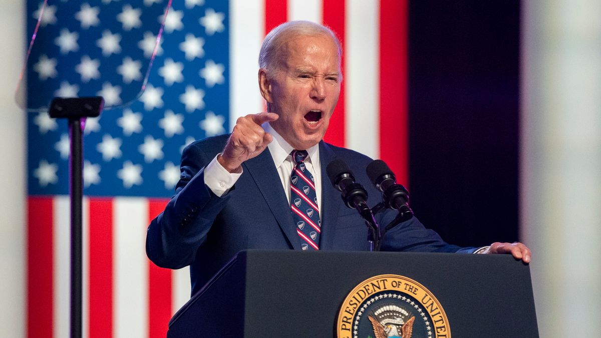 Texas szembefordul Bidennel