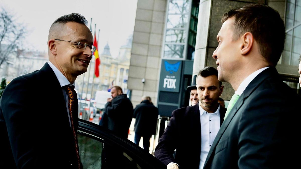 Menczer Tamás az ukrán fenyegetésről: Tévedés azt gondolni, hogy Szijjártó Péter ijedős