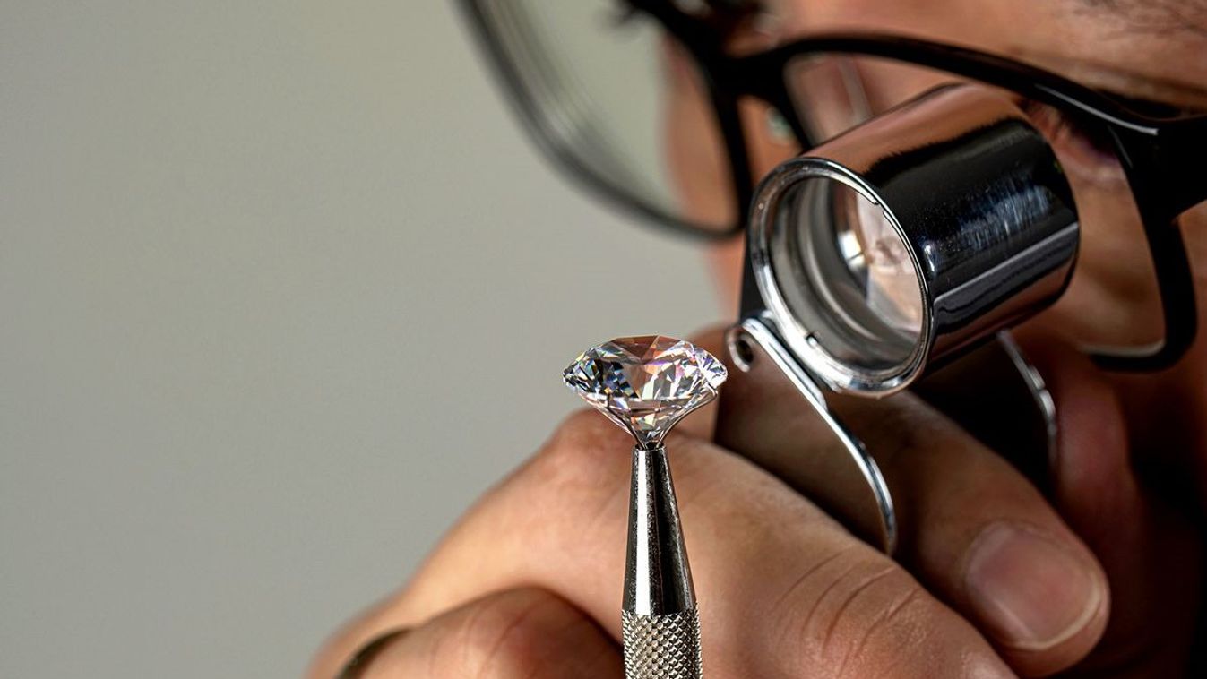Hét karátos gyémántot talált egy francia férfi egy amerikai állami parkban Hét karátos gyémántot talált egy francia férfi egy amerikai állami parkban