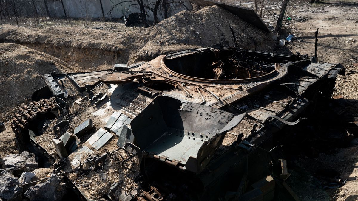 Videón egy amerikai Bradley és egy orosz T-90-es tank brutális csatája