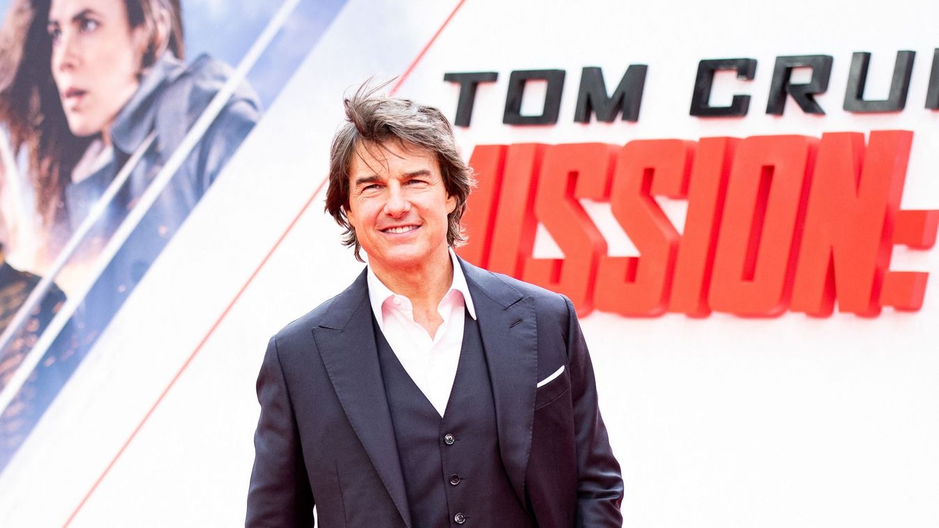 Tom Cruise 