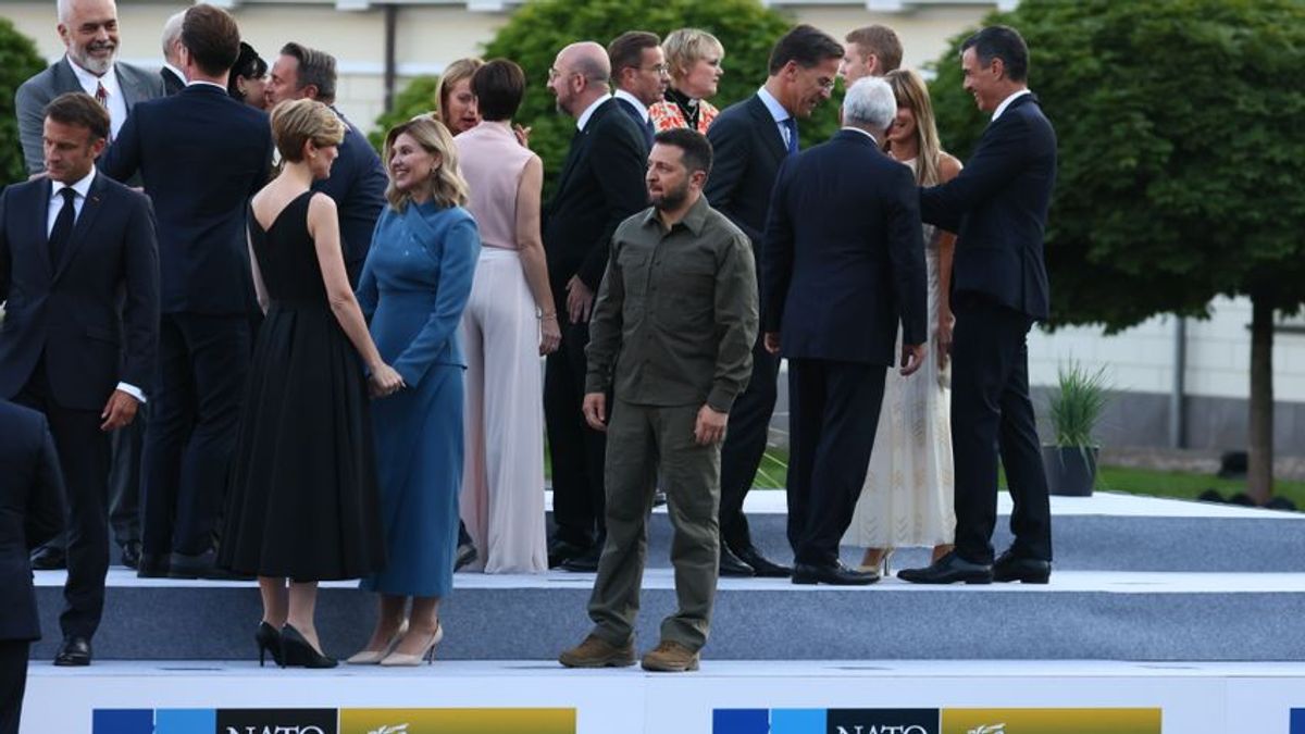 Ukrán parlamenti képviselő: Zelenszkij politikai hulla
