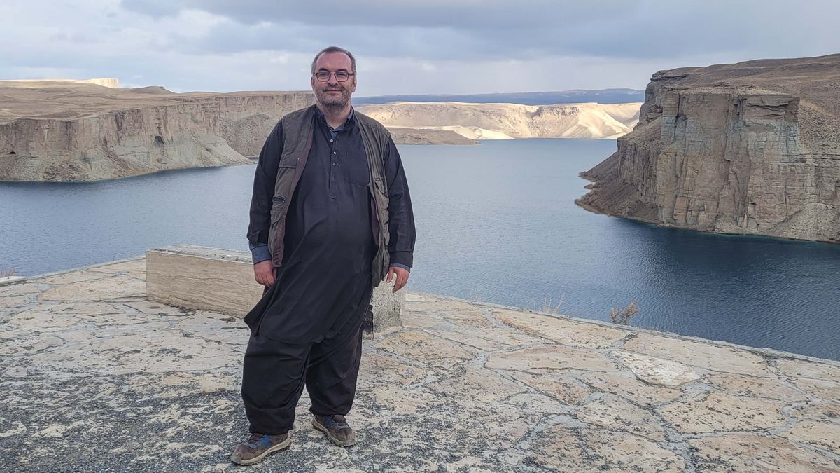 Magyar turistaként Afganisztánban, ahol már mosolygós tálibok szedik a belépőjegyeket + galéria
