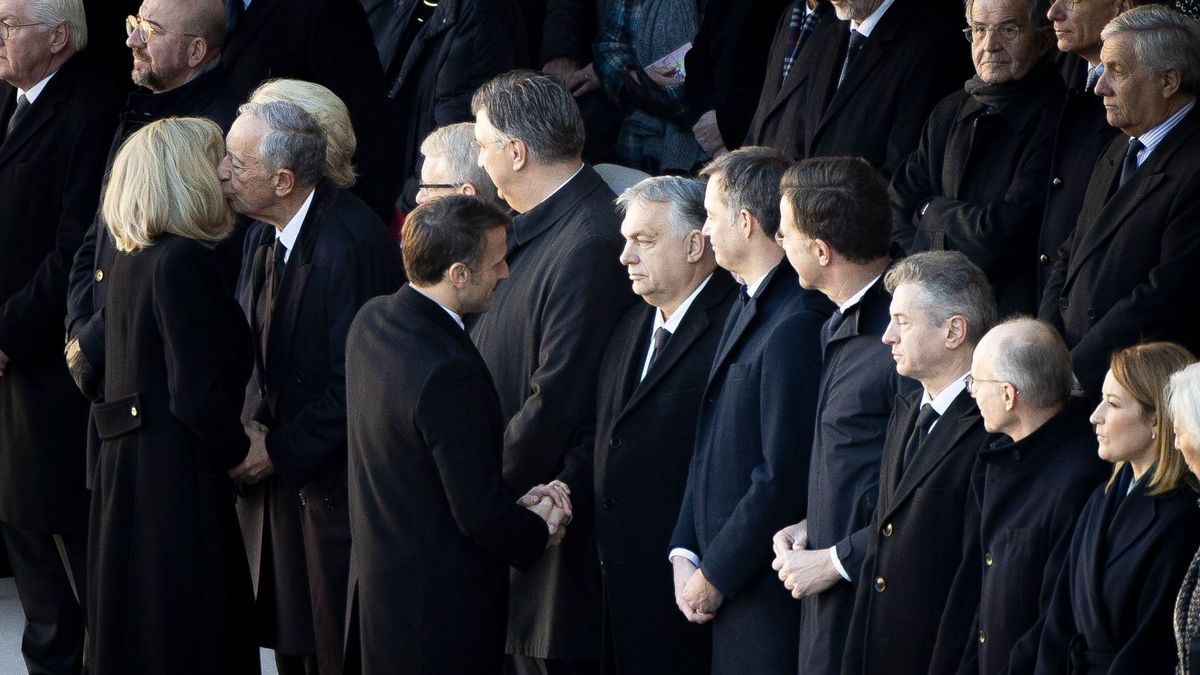 Orbán Viktor részt vesz Jacques Delors búcsúztatóján