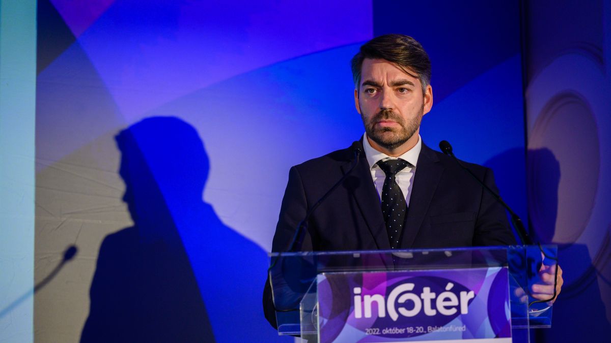 Új államtitkárt neveztek ki a Honvédelmi Minisztériumnál