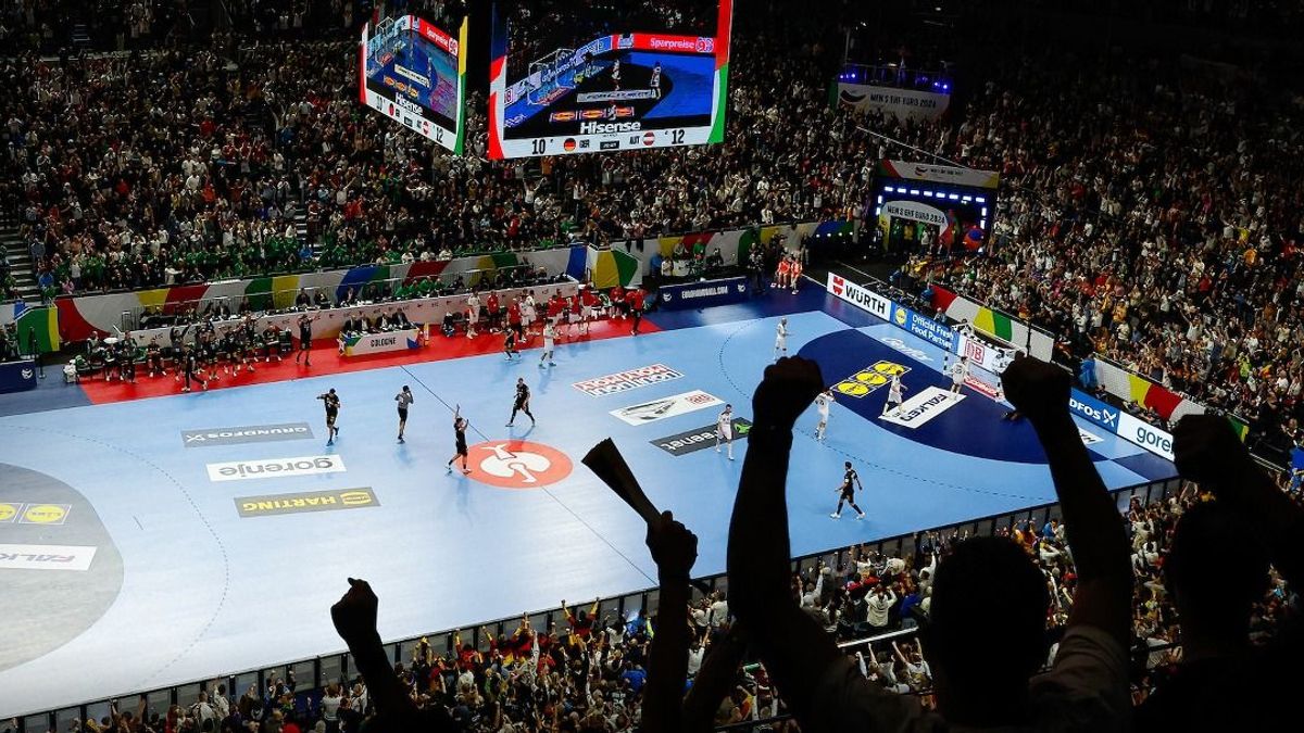 Ilyen pokoli hangulat vár kézilabdázóinkra Kölnben ma a németek ellen + videó