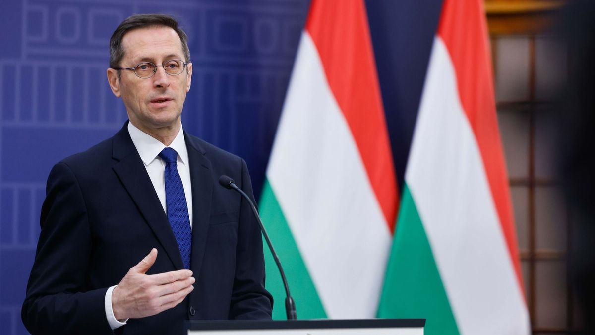 Meglepő dolgot fotózott Varga Mihály Brüsszelben