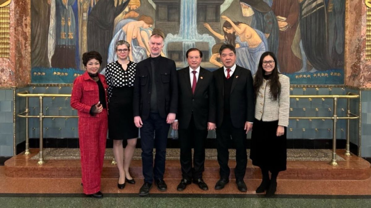 Vietnámi delegáció tárgyalt a Zeneakadémián