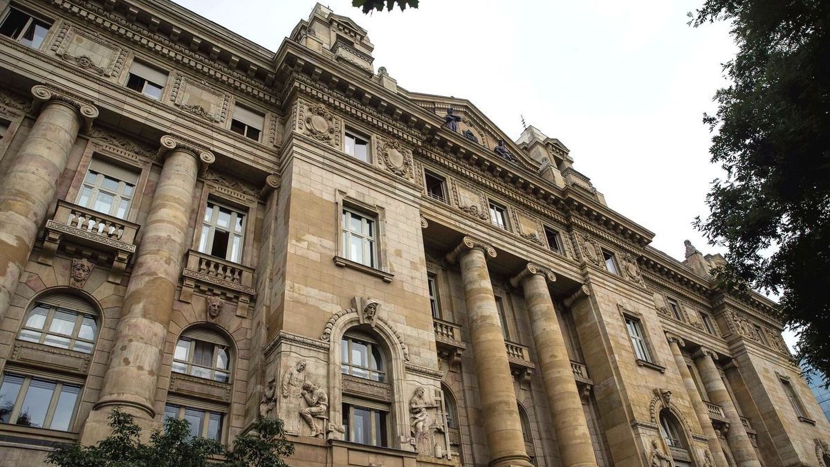 Máris reagált a Nemzetgazdasági Minisztérium a jegybank tanulmányára