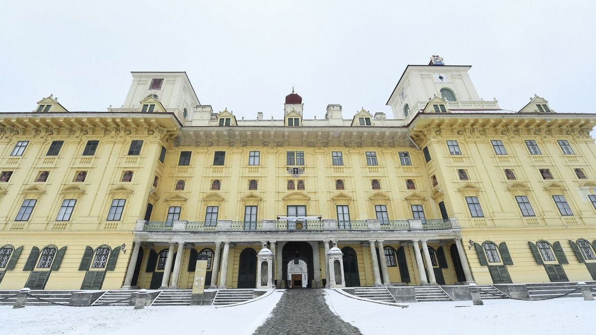 Komolyzenei csemegék a szomszédban