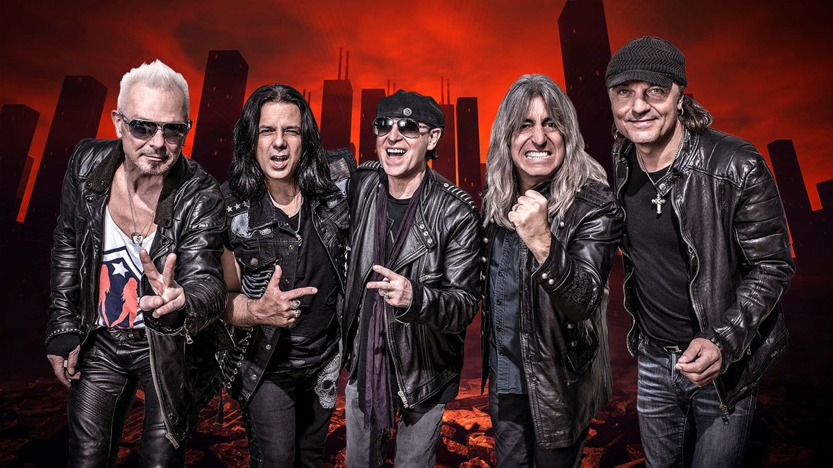 A Scorpions vadonatúj show-val tér vissza Budapestre