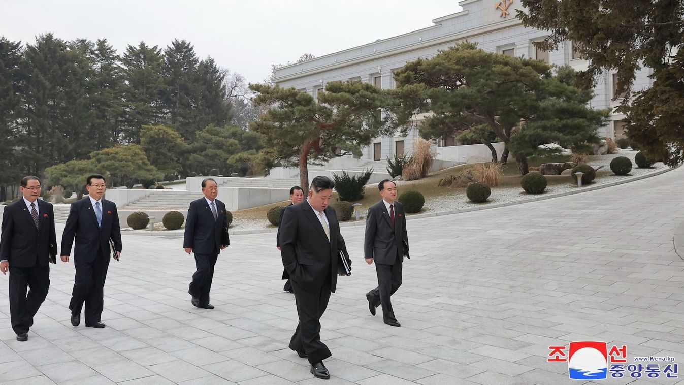 Az Egyesült Államok megtámadására készül Kim Dzsong Un