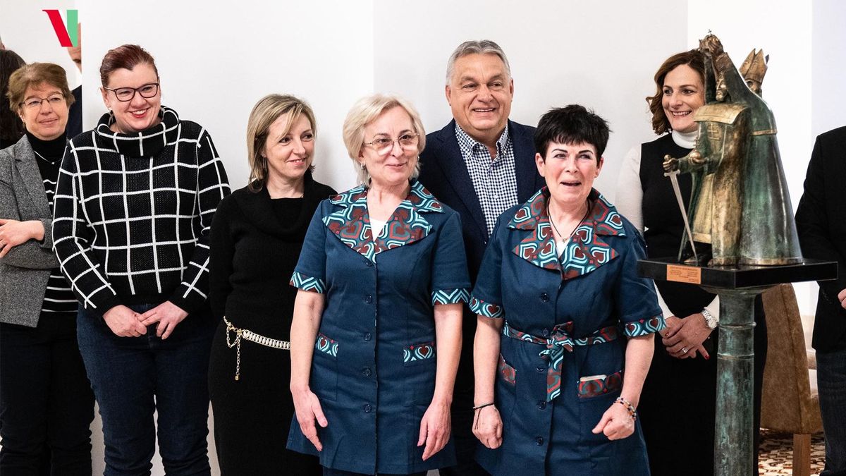 Megszentelték Orbán Viktor munkahelyét