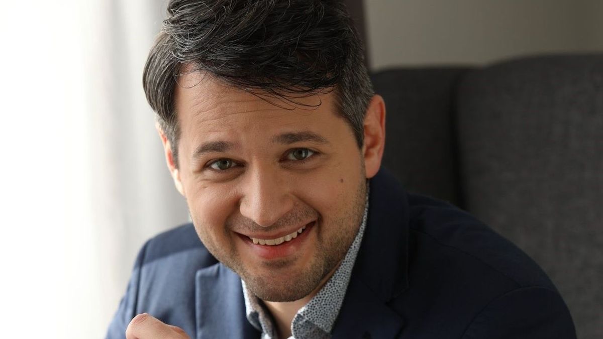 Előléptették Gesztesi Károly fiát, főnökei bíznak a pontosságában