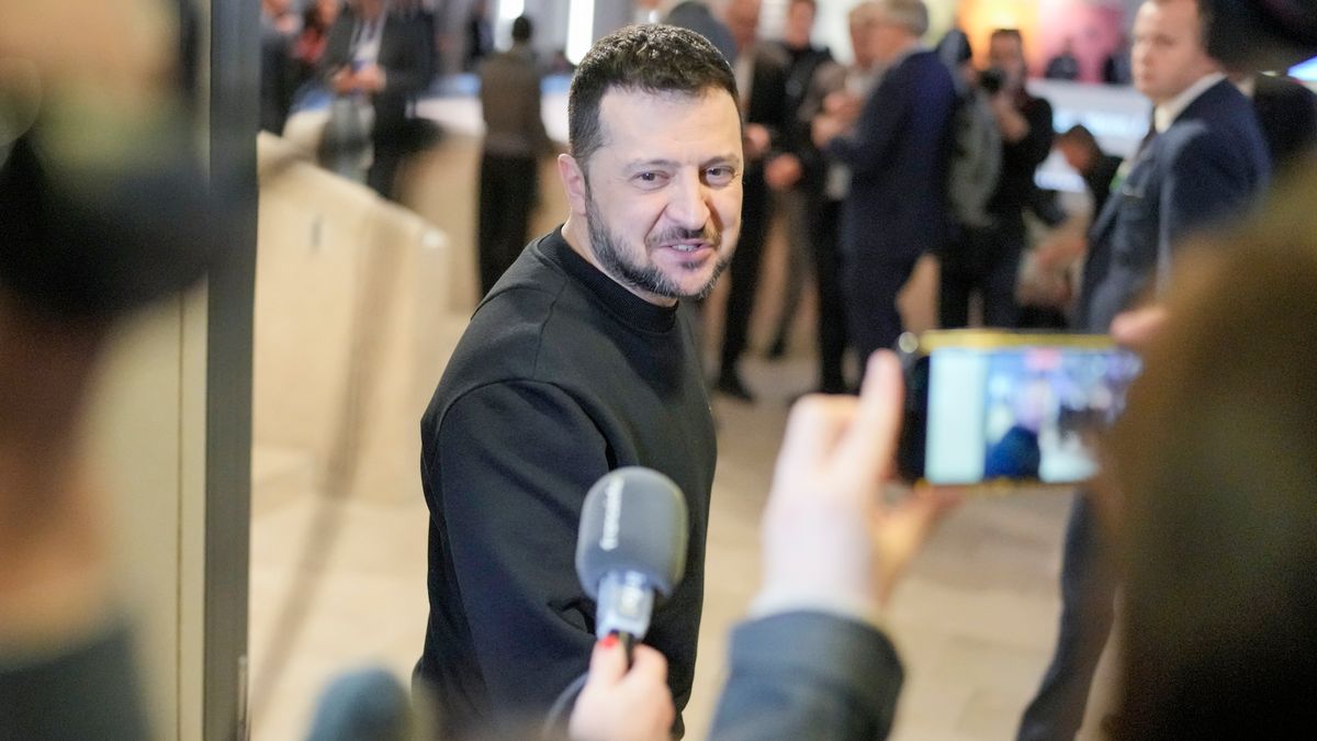 Volodimir Zelenszkij elismerte: ha elzárják a nyugati pénzcsapokat, az oroszok elfoglalhatják Ukrajnát