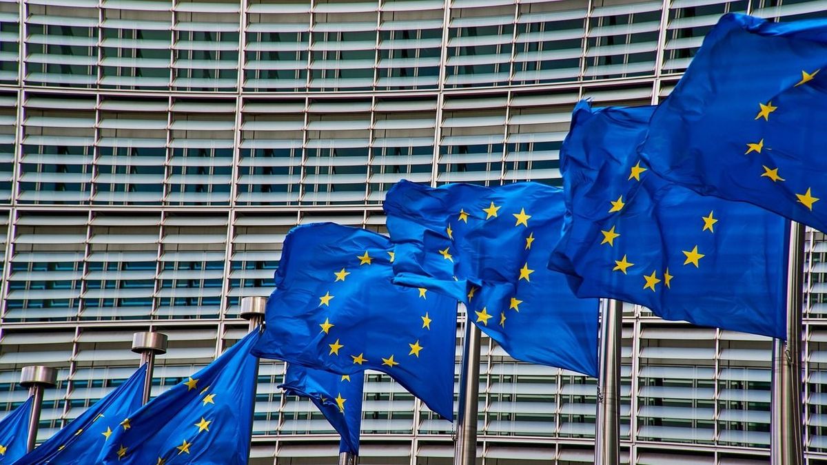 Meghiúsult a globalista zsarolás