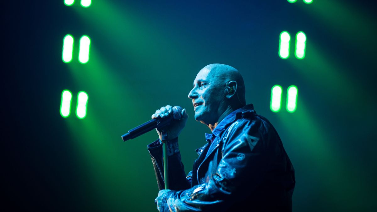 Pataky Attila: Kétszázötven dalból választottuk ki a jubileumi koncert anyagát + videó