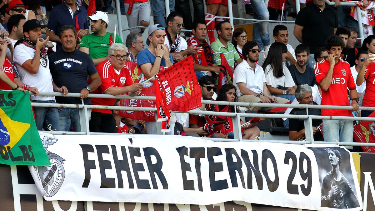Húsz éve sokkolta a világot egy fiatal magyar futballista halála