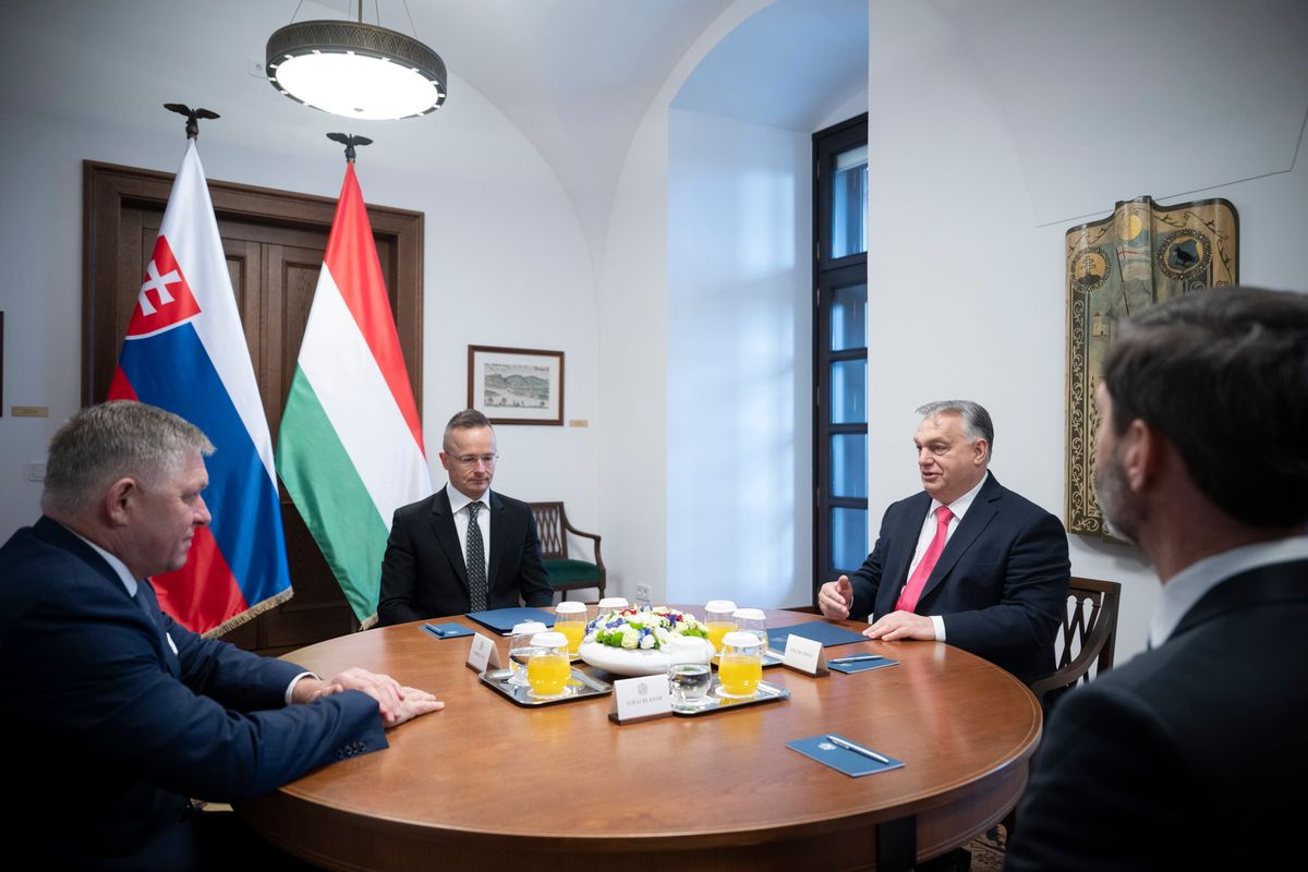 SZIJJÁRTÓ Péter; ORBÁN Viktor; FICO, Robert; BLANÁR, Juraj