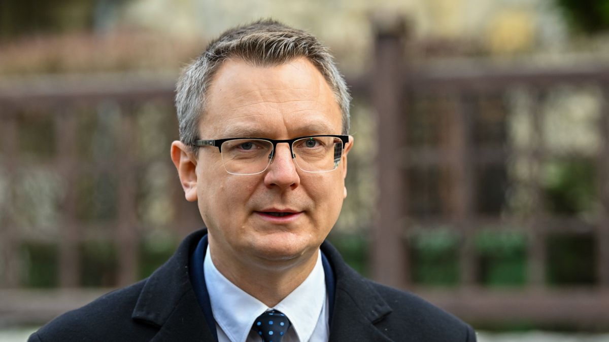 A tanárok és óvónők béremelésével az állam a megbecsülését és az elismerését tudja kifejezni