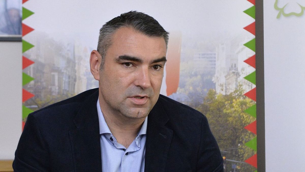 „A háborúpárti baloldaliak egy része olyan gyűlöletbeszédet alkalmaz, amely a fizikai erőszak valószínűségét is megnövelheti”