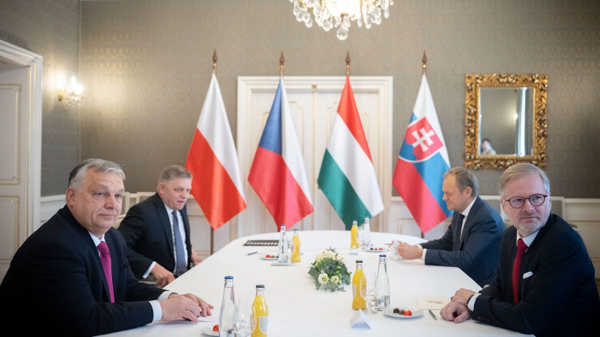 Újra együtt a V4 miniszterelnökei