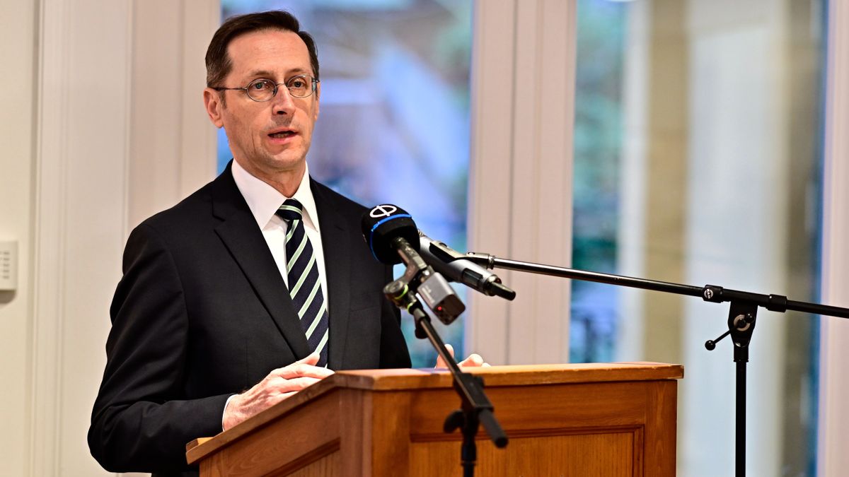 FinMin: Remembrance Is Key, To Make Future Generations More Protected