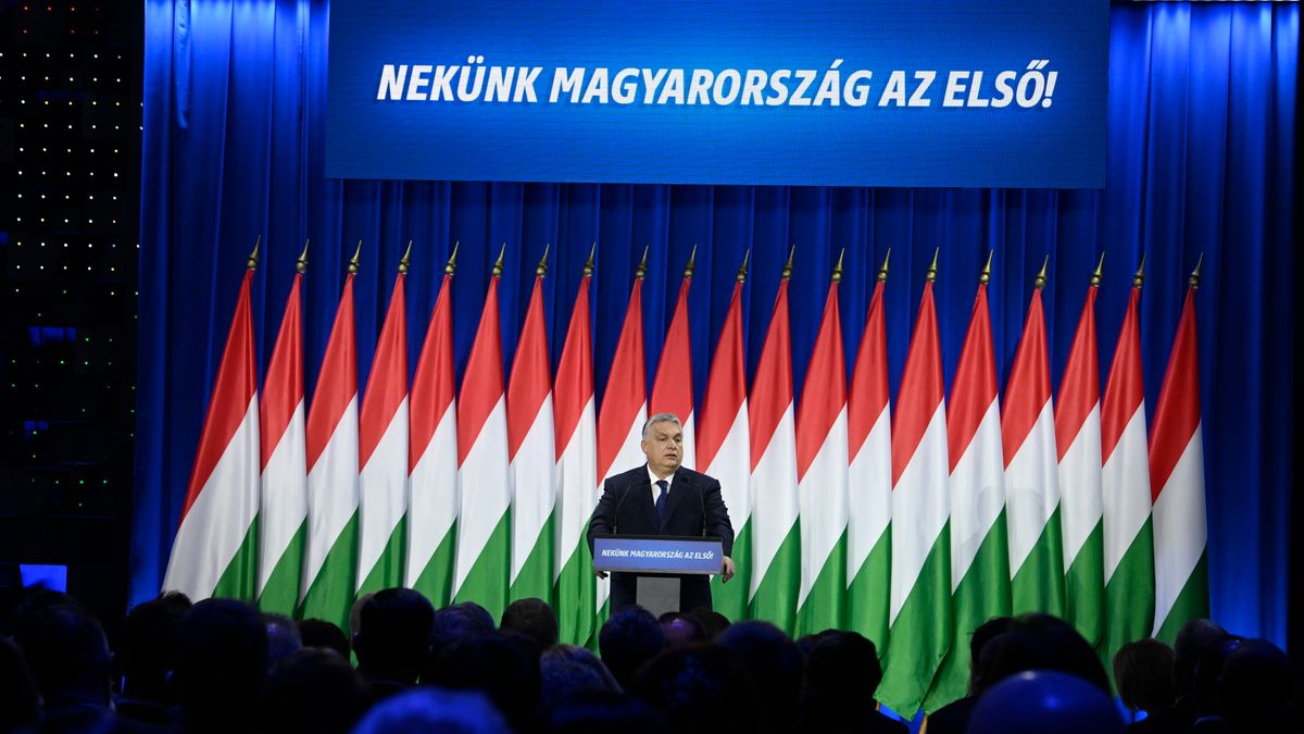 Orbán: A modern politika vastörvénye az alázat
