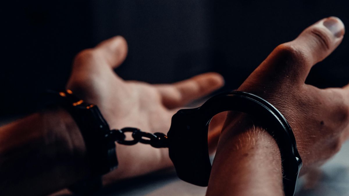 Két nőt is meg akart erőszakolni Tatabányán egy férfi, a rendőrök most elfogták + videó