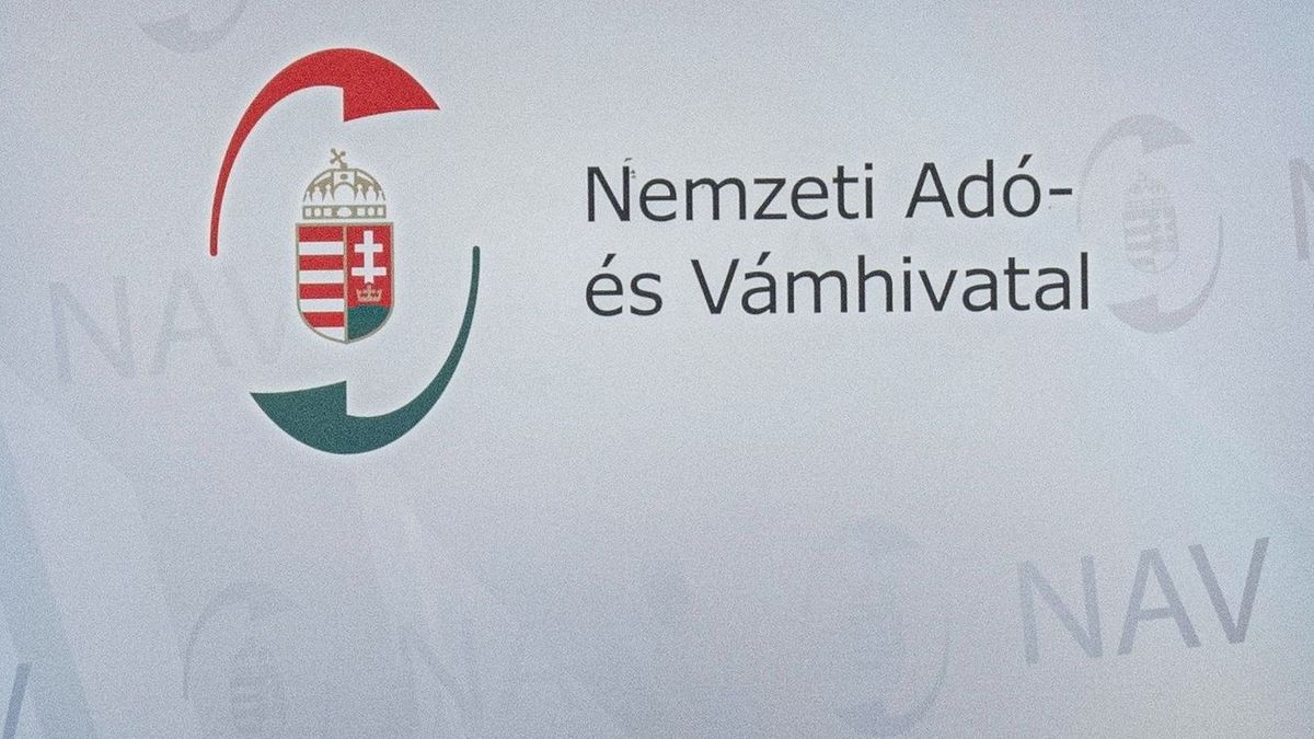 Luxusautókat, ingatlanokat foglalt le egy bűnszervezettől a NAV