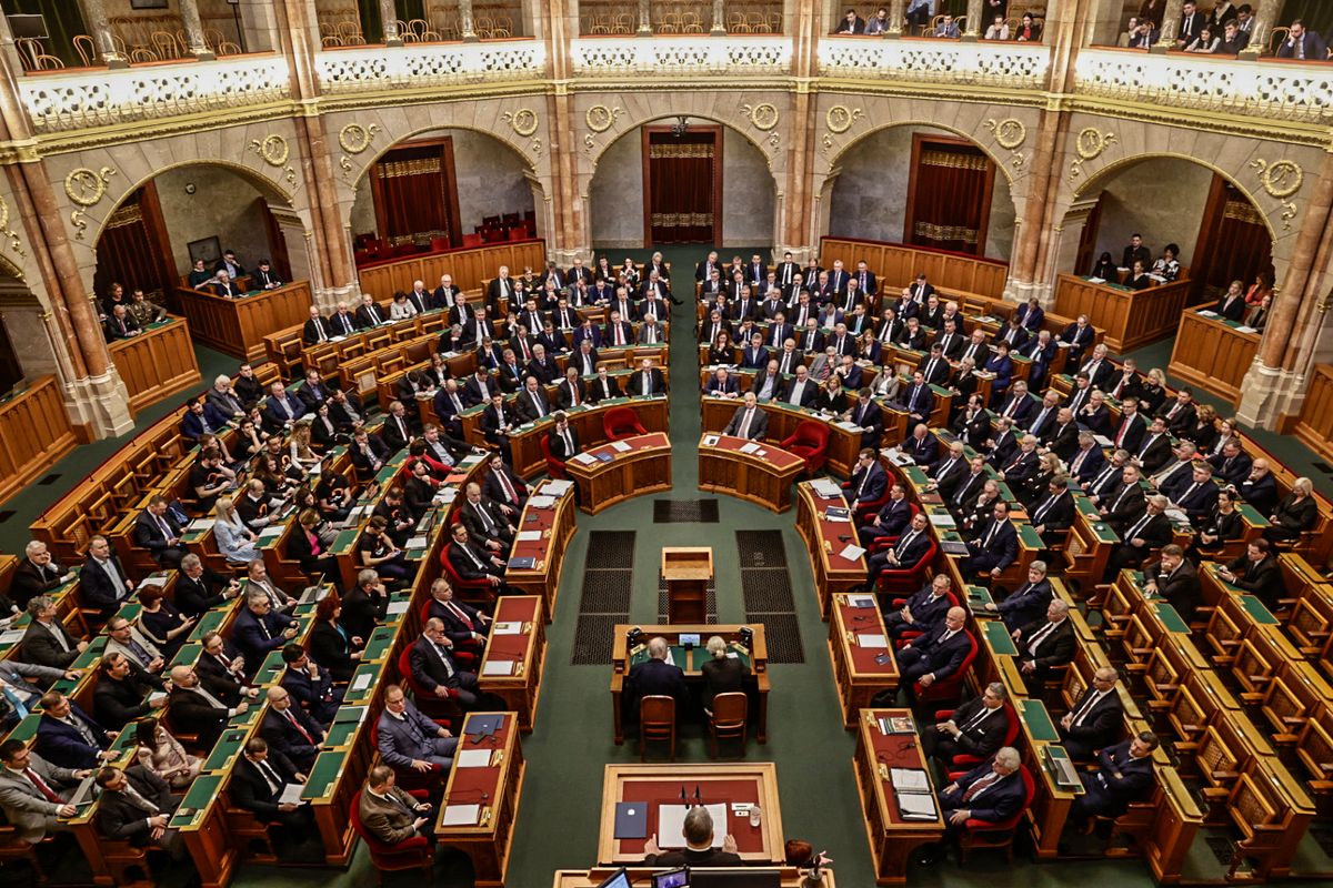 Országgyűlés Parlament