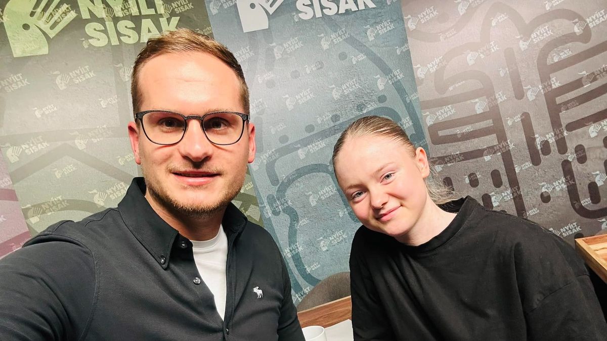 Deák Dániel: Pankotai Lili egy életvidám lány, de...