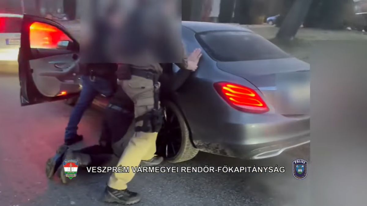 Lecsapott a rendőrség és a TEK Veszprém vármegyében több helyen is + videó