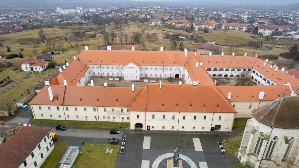 A palota, amelynek falai között eldőlt Erdély sorsa