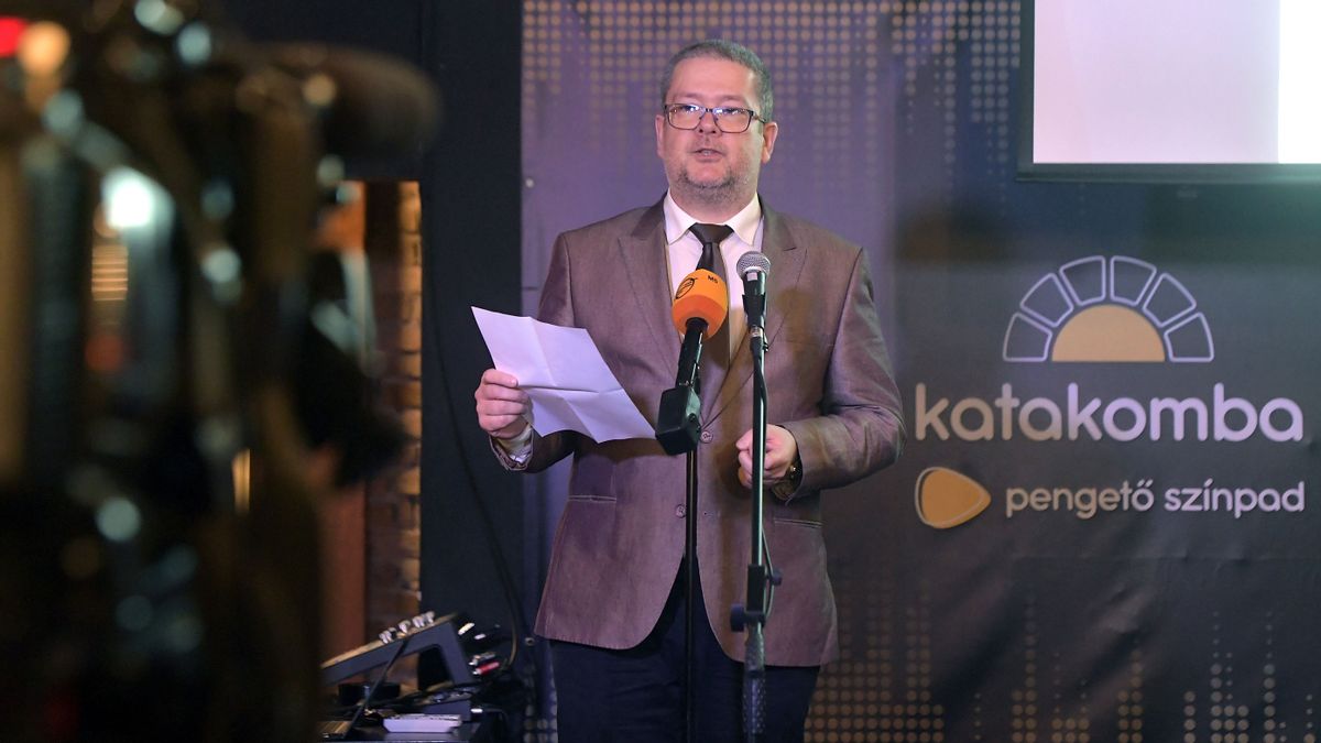 A másságunkra koncentrálunk, nem arra, ami összeköt minket
