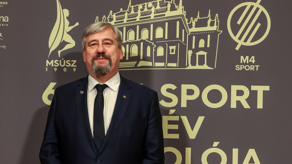 Mocsai Lajos: A hallgatóim közül sokan sírnak, amikor Marian Cozmáról mesélek