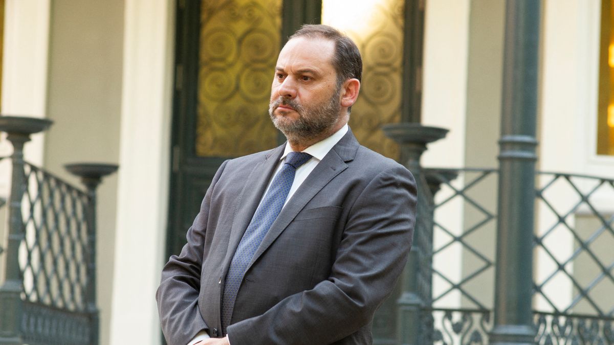 Saját emberei döntik romba a korrupciós ügybe keveredett spanyol kormányt + videó