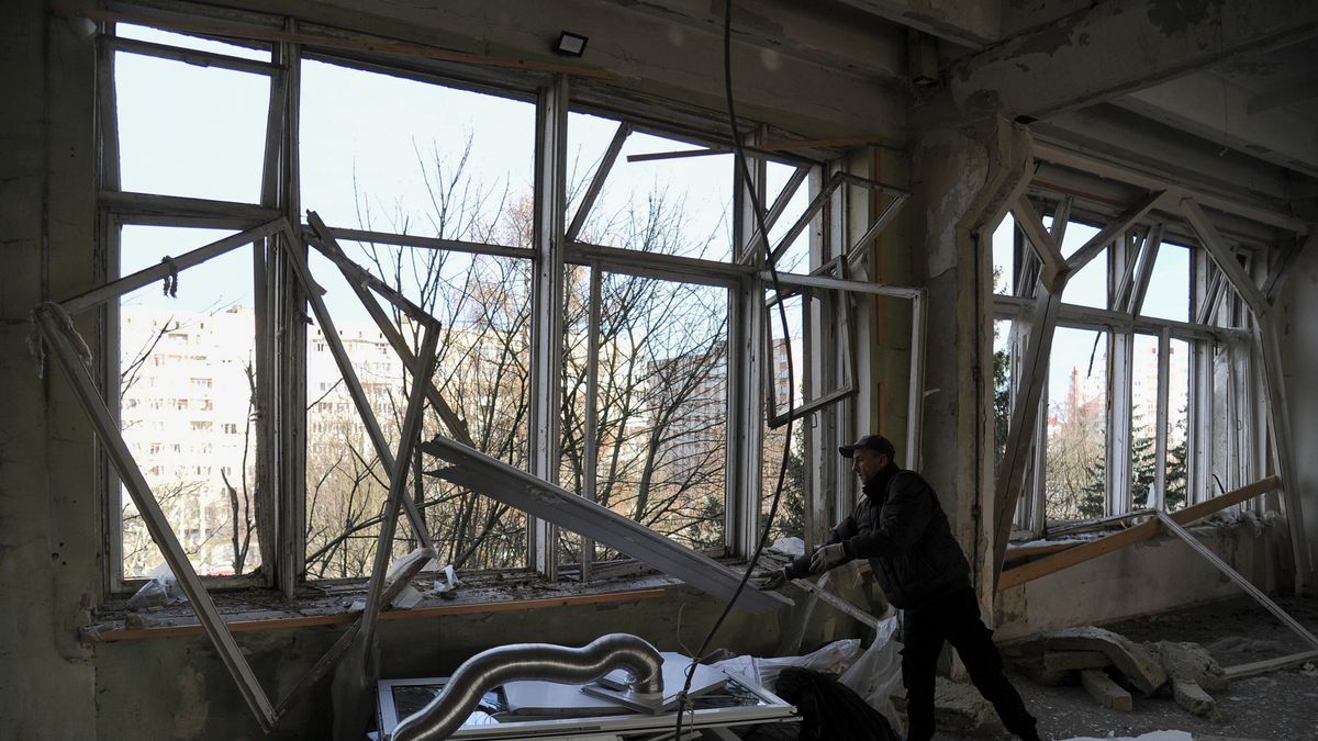 Óriási pusztítást okozott egy orosz termobárikus bomba + videó