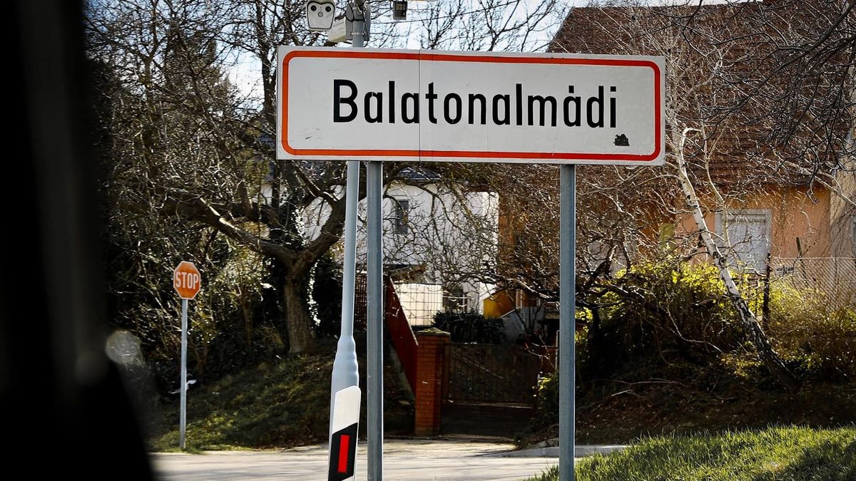 Kezdődik a Fidesz–KDNP kihelyezett frakcióülése